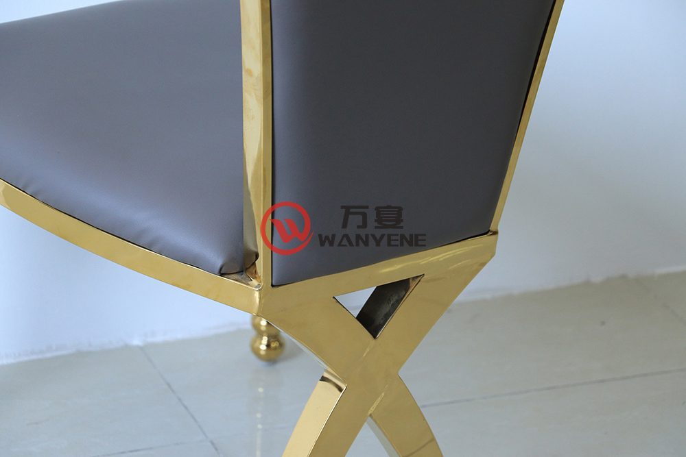 深蓝色酒店餐椅-金色椅脚